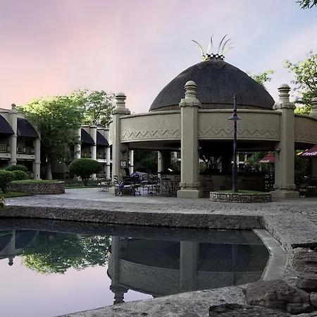 The Kingdom At Victoria Falls-2